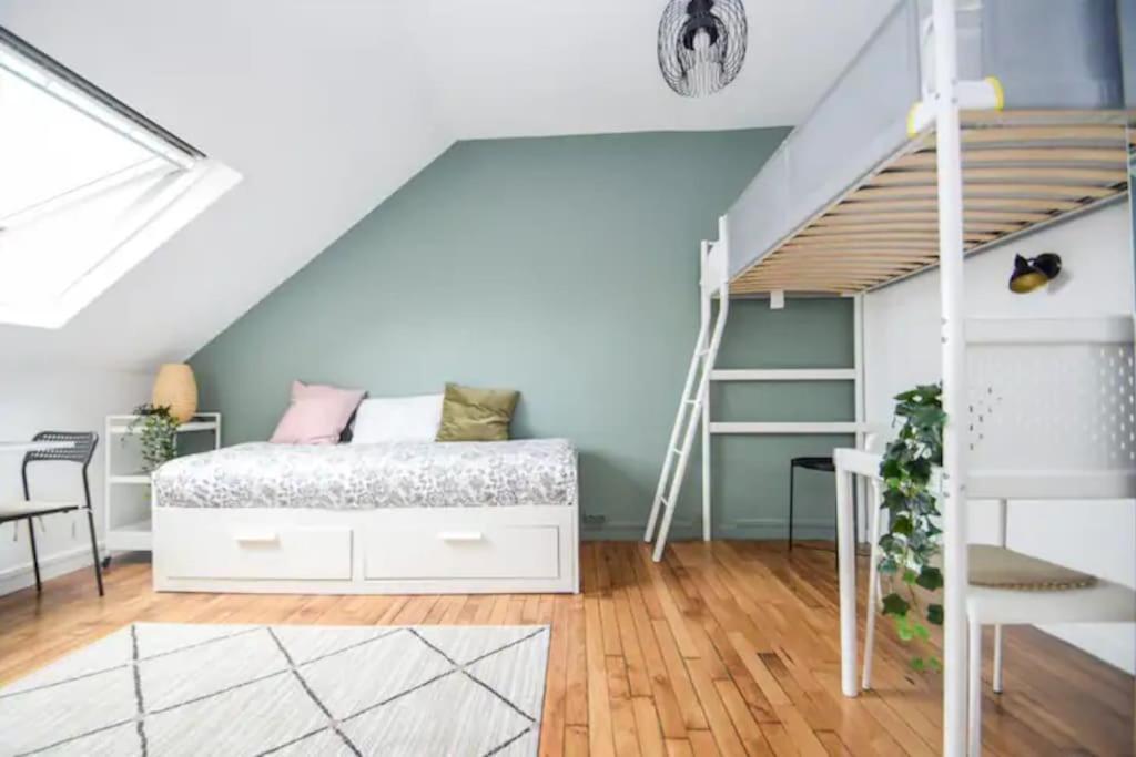 Disponible - Appartement Entier - 10Mn Rer B Aeroport Cdg - Paris Gare Du Nord, T11 Express, Le Bourget, Tout Equipe, Netflix Gratuit, 3 Personnes, 4Eme Etage, Escaliers, Parc Des Expositions, Parking Rue Gratuit Apres 19H Drancy Exteriér fotografie