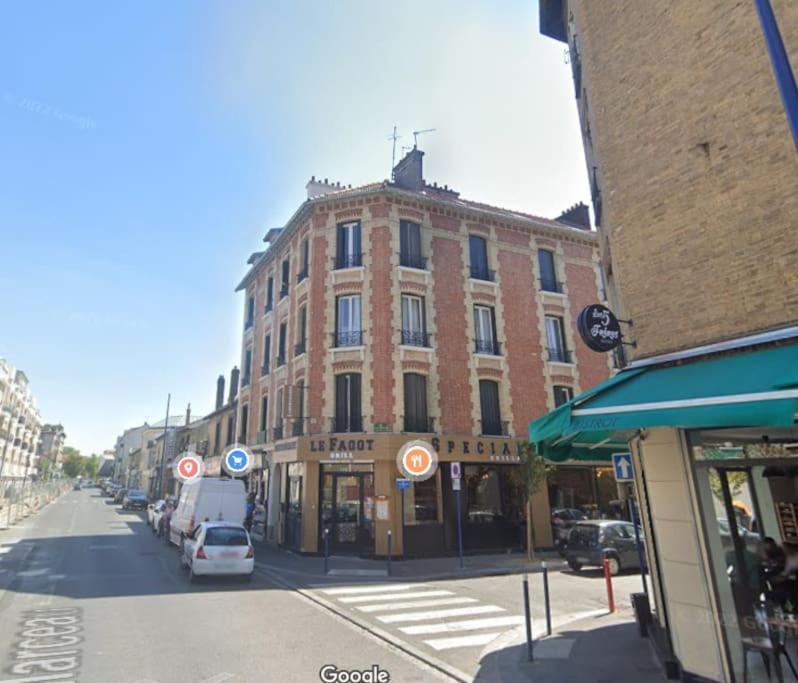 Disponible - Appartement Entier - 10Mn Rer B Aeroport Cdg - Paris Gare Du Nord, T11 Express, Le Bourget, Tout Equipe, Netflix Gratuit, 3 Personnes, 4Eme Etage, Escaliers, Parc Des Expositions, Parking Rue Gratuit Apres 19H Drancy Exteriér fotografie